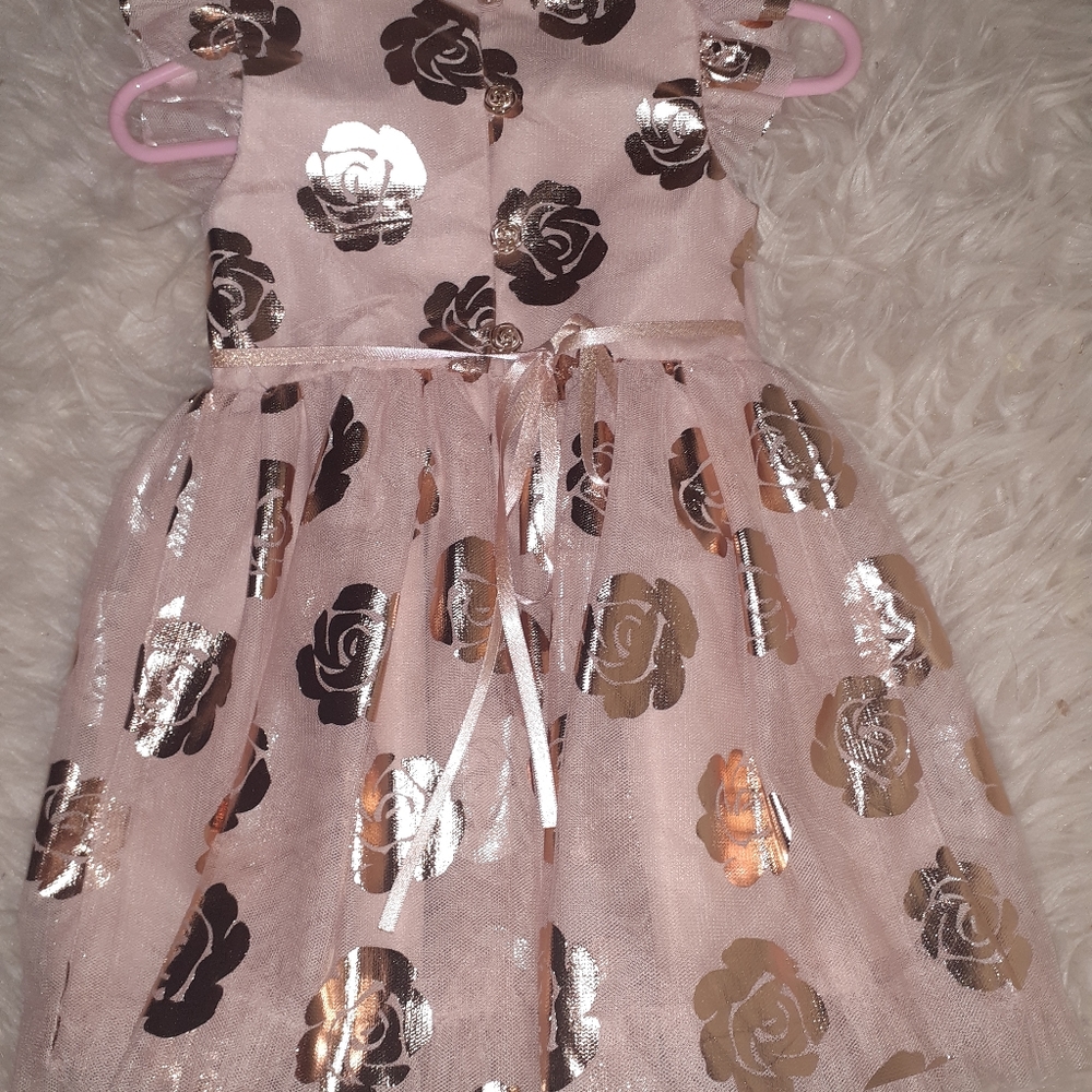 Never worn Max Studio 12m dress